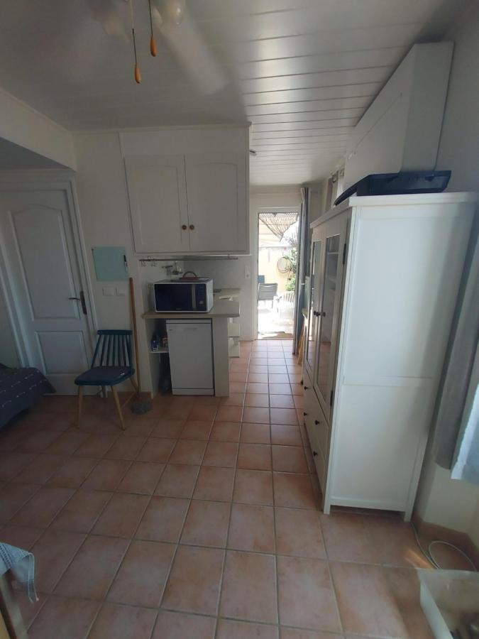 Albasud - Appartement Meuble Avec Terrasse - Salses Le Chateau 66 المظهر الخارجي الصورة